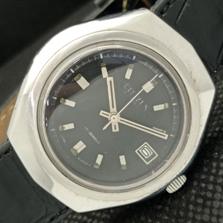 Vintage 1972 Citizen Automatic Mens Silver Watch WDaydate  Black Accents